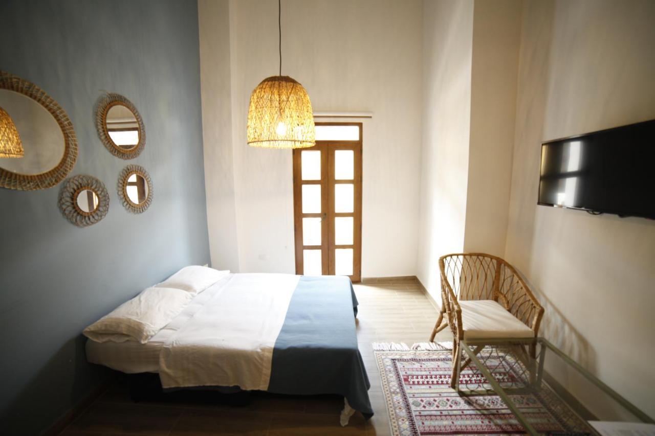 Aparthotel Soy Local Centro Historico Cartagena Esterno foto